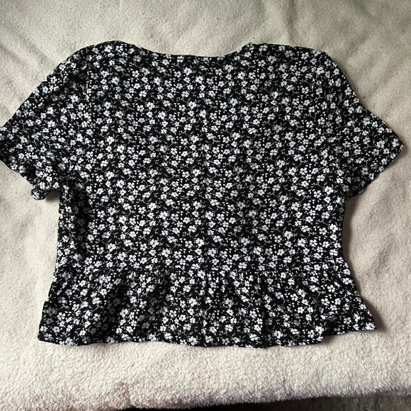 Pacsun Women's LA Hearts Floral Tie-Front Flowy Crop Top – Size M - Picture 3 of 5